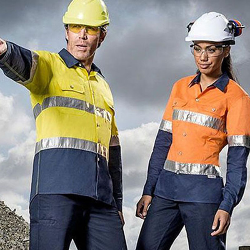 Montérky pro muže i ženy